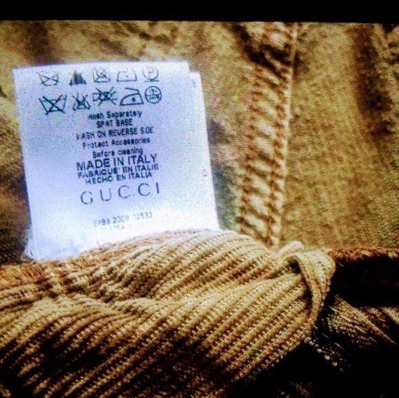 GUCCI - Picture 2 of 4